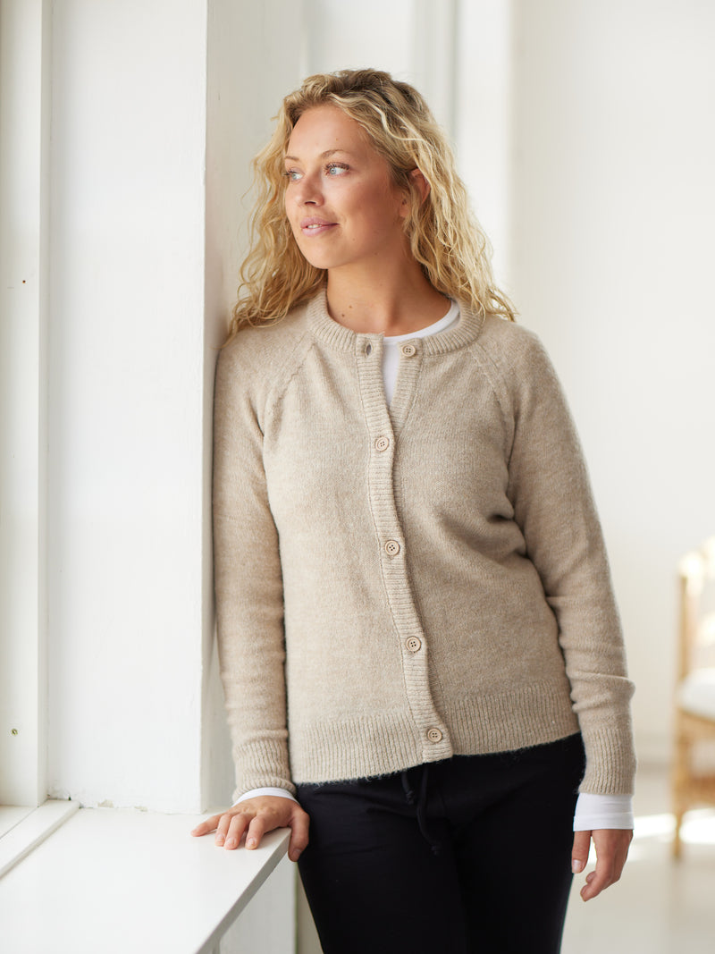 Comfy Copenhagen ApS Nice And Soft - Cardigan Knit Cardigan Sand