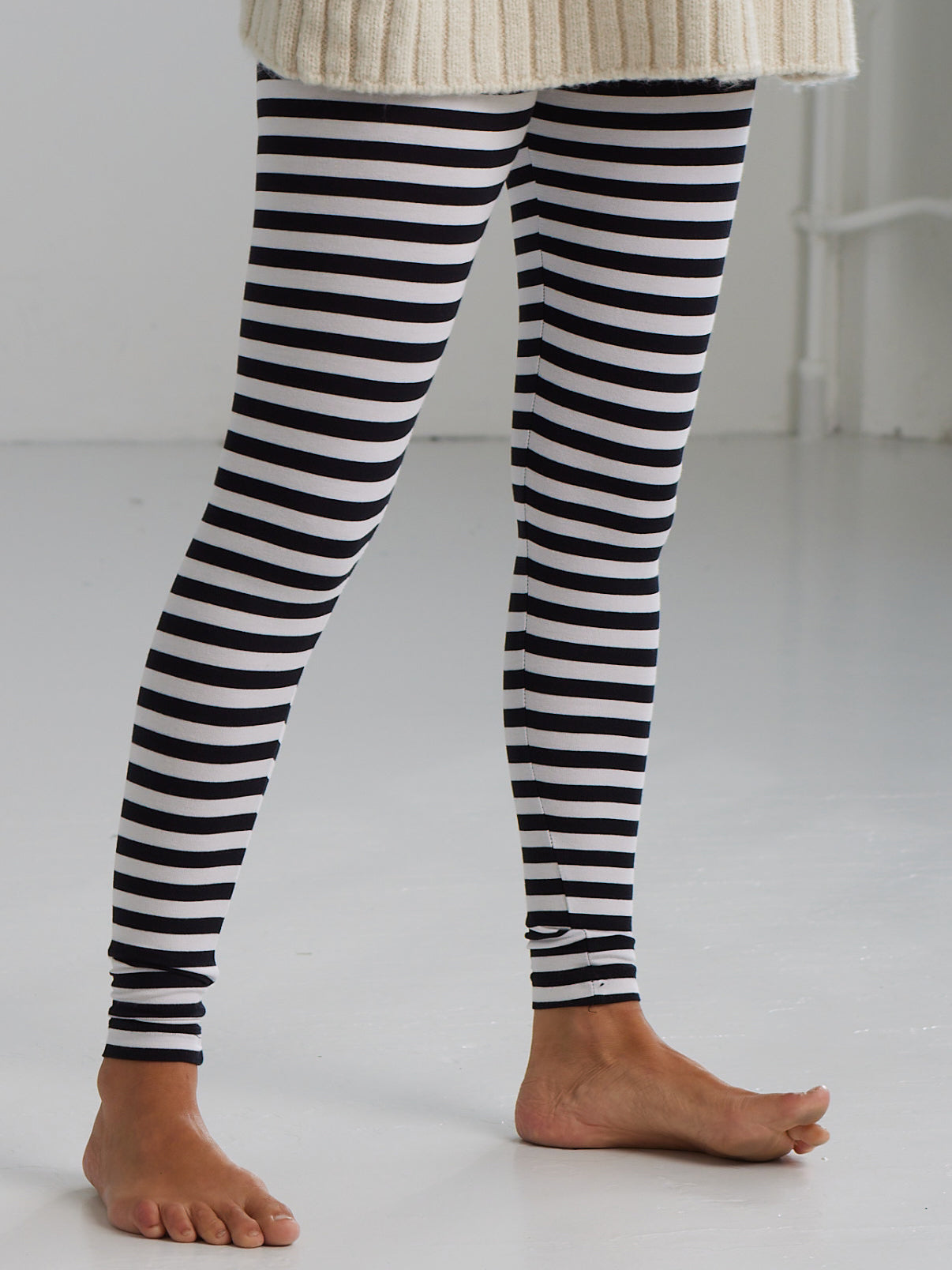 Comfy Copenhagen ApS Pleasing Viscose Leggings Black / White